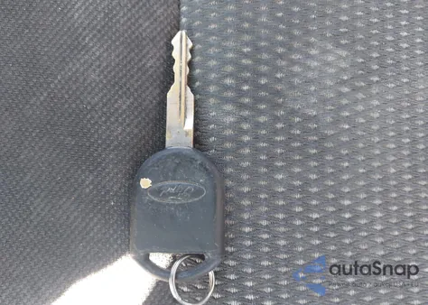 2005 Ford F-150 Fx4/Lariat/Xl/Xlt from USA, damaged, VIN 1FTPX14515NA23061